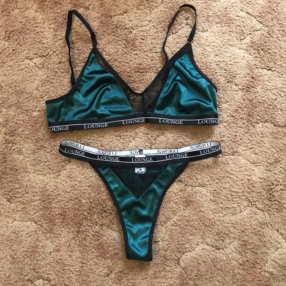 Lounge Panty +Bra Set